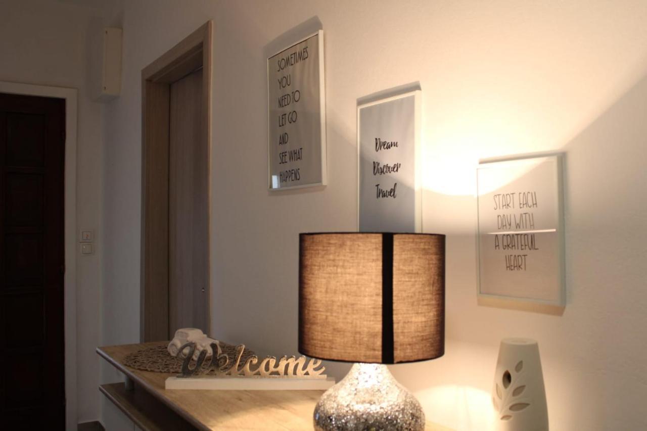 זאדאר Apartman Marta מראה חיצוני תמונה