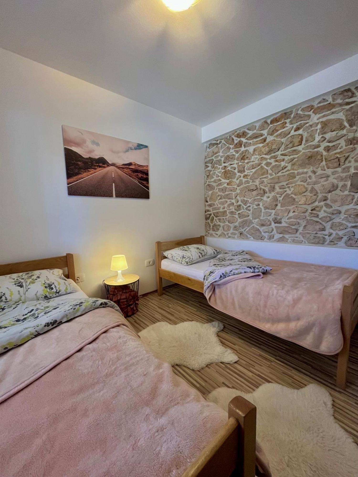 זאדאר Apartman Marta מראה חיצוני תמונה