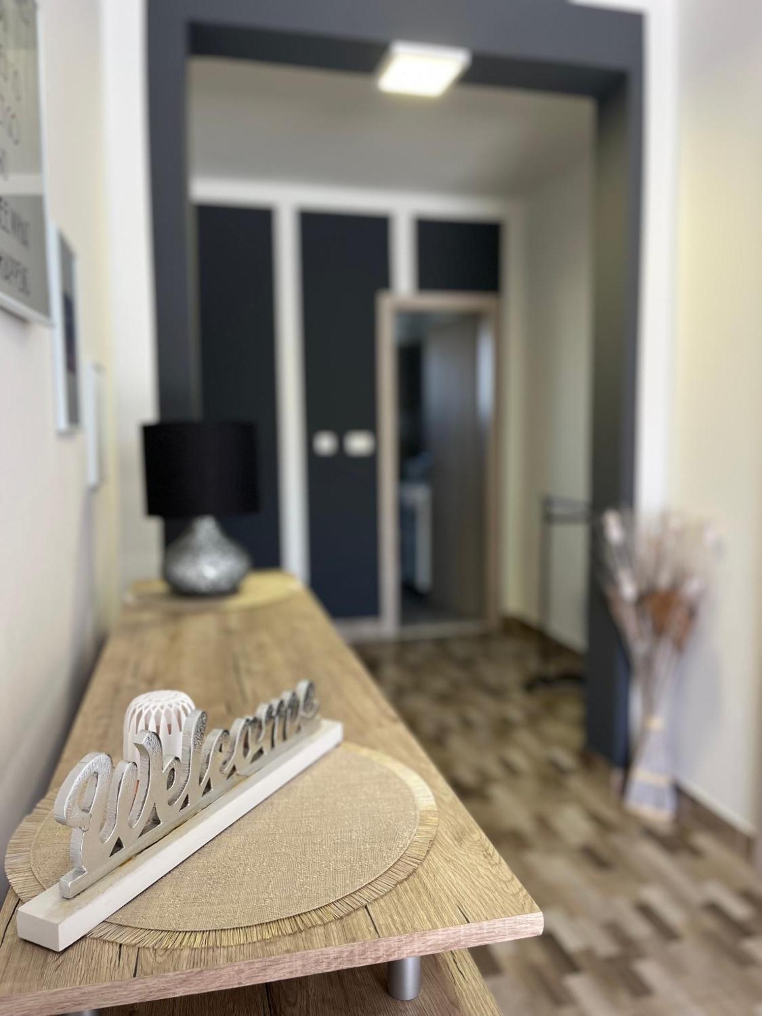 זאדאר Apartman Marta מראה חיצוני תמונה